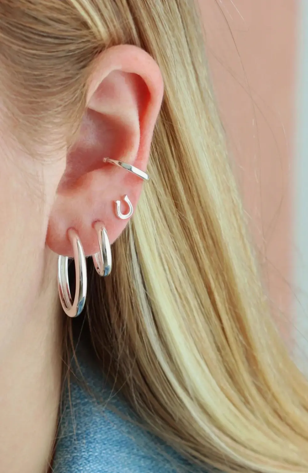 Horseshoe Stud Earrings - Silver