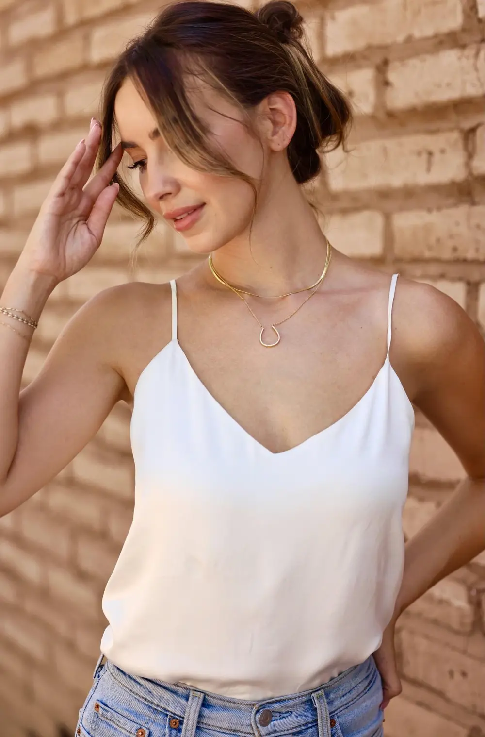 Hadley Horseshoe Necklace - Gold