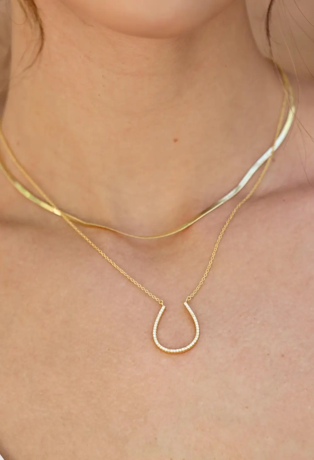 Hadley Horseshoe Necklace - Gold
