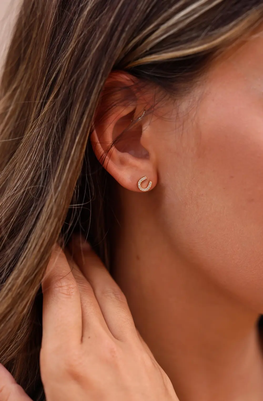 Horseshoe Pave Stud Earrings - Gold