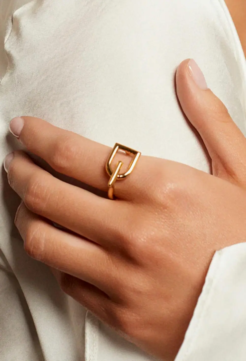 Hallie Stirrup Ring - Gold