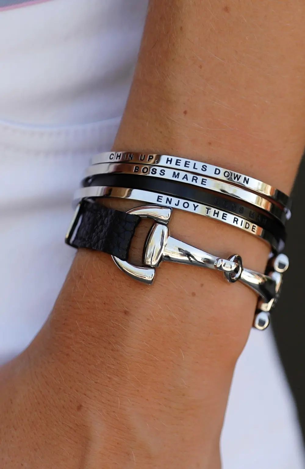 Alba Snaffle Bracelet - Black