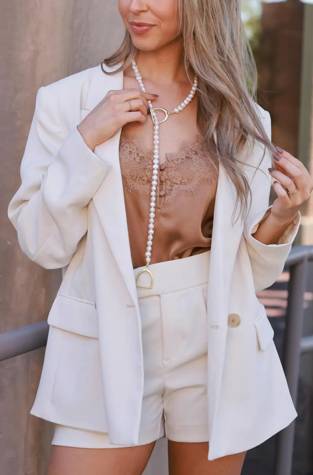 Stirrup Pearl Lariat Necklace