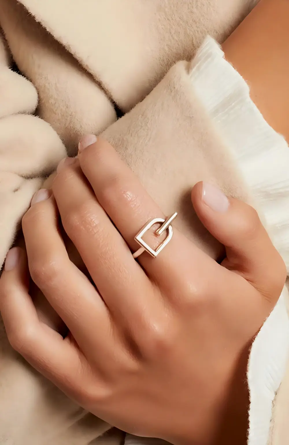 Hallie Stirrup Ring - Silver