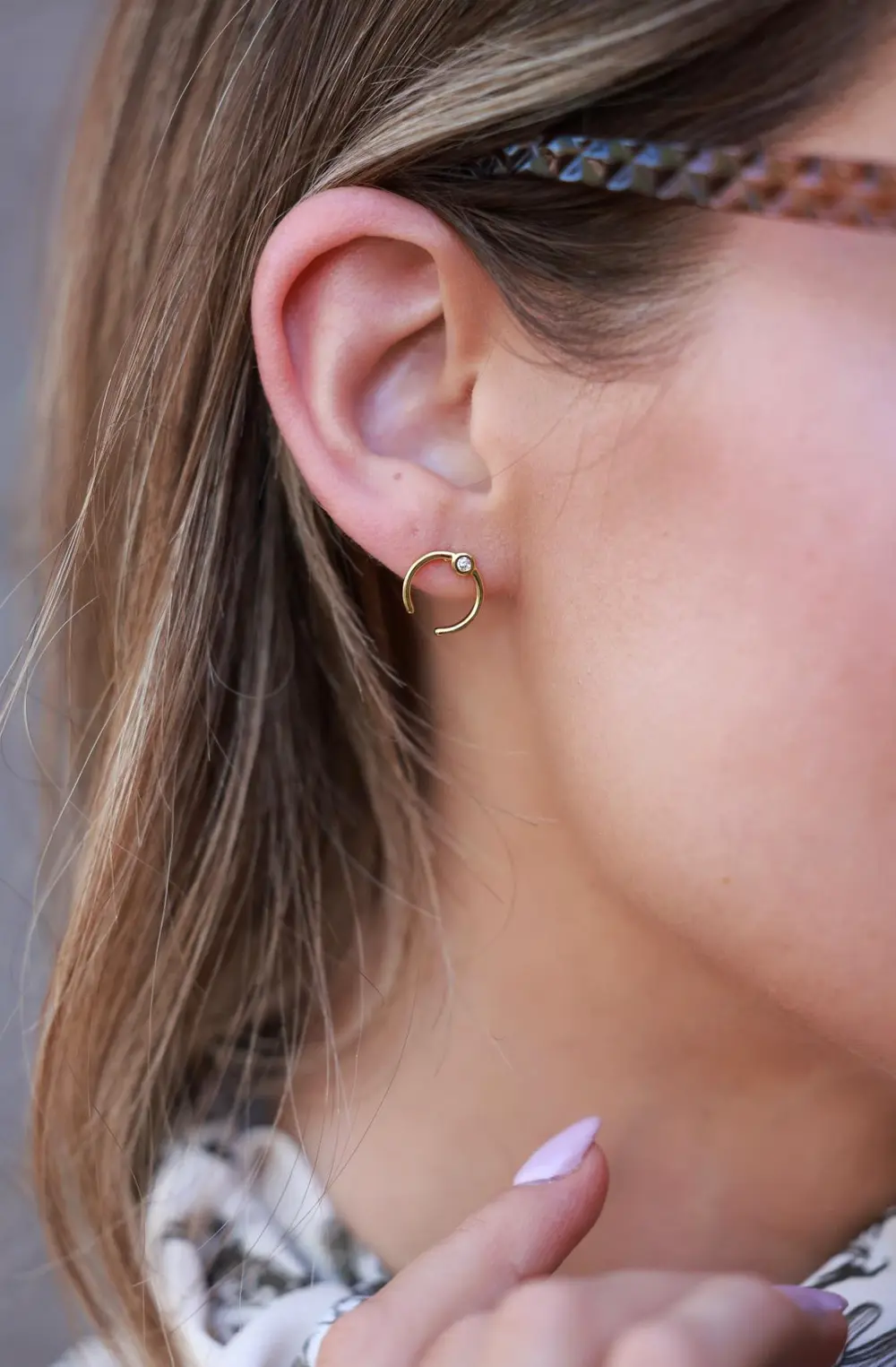 Sutton Horseshoe Earrings