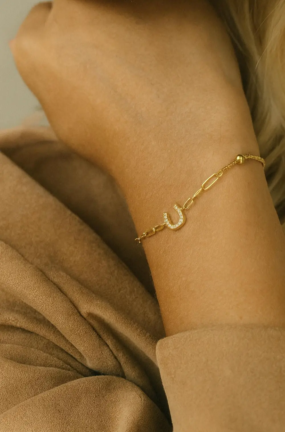 Corrina Horseshoe Pave Bracelet