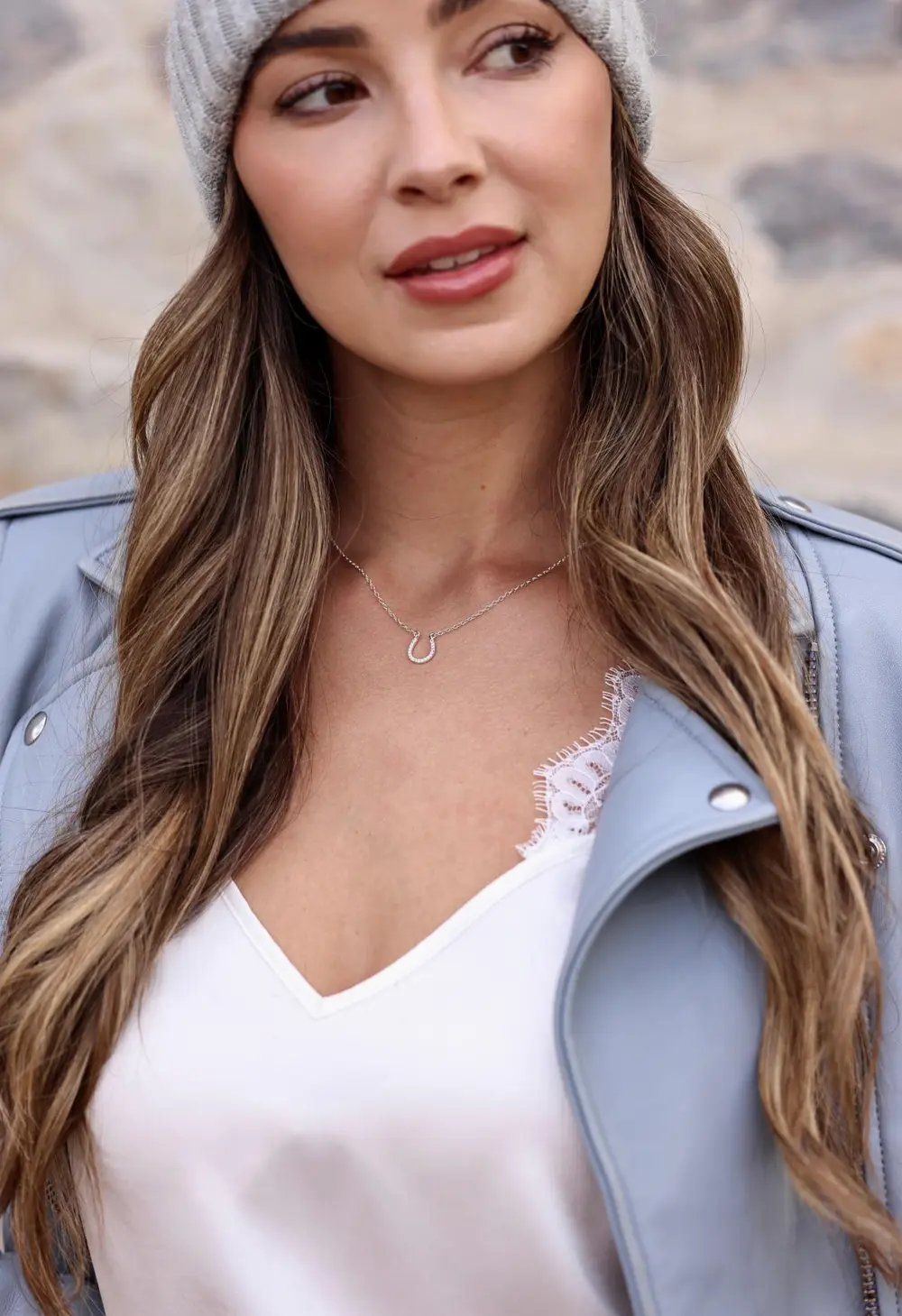 Horseshoe Pave Necklace - Silver