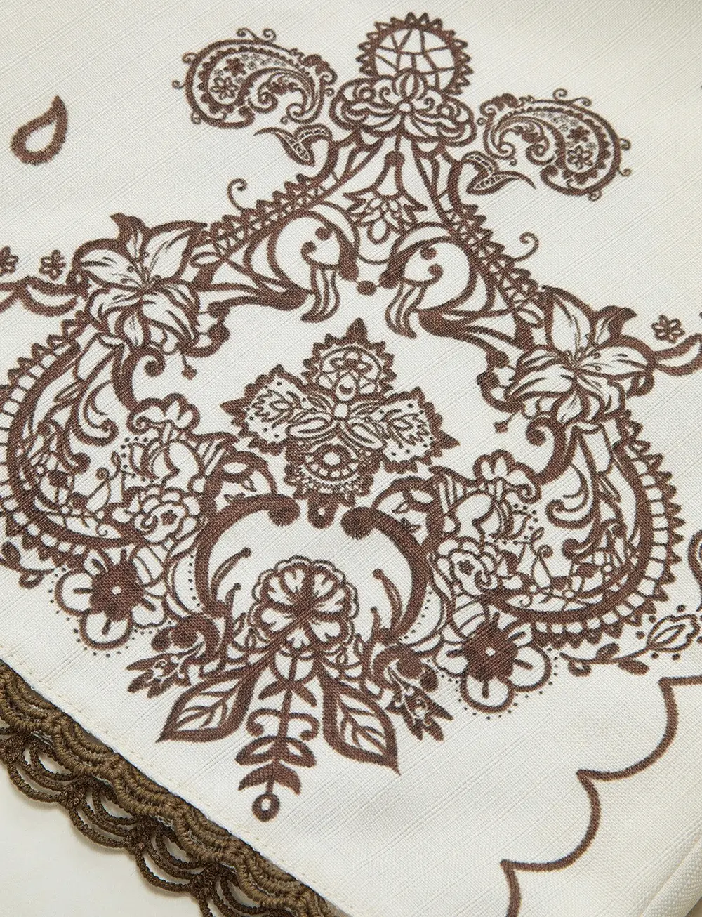 Floral Printed Suit Shorts with Lace Trims and Belt