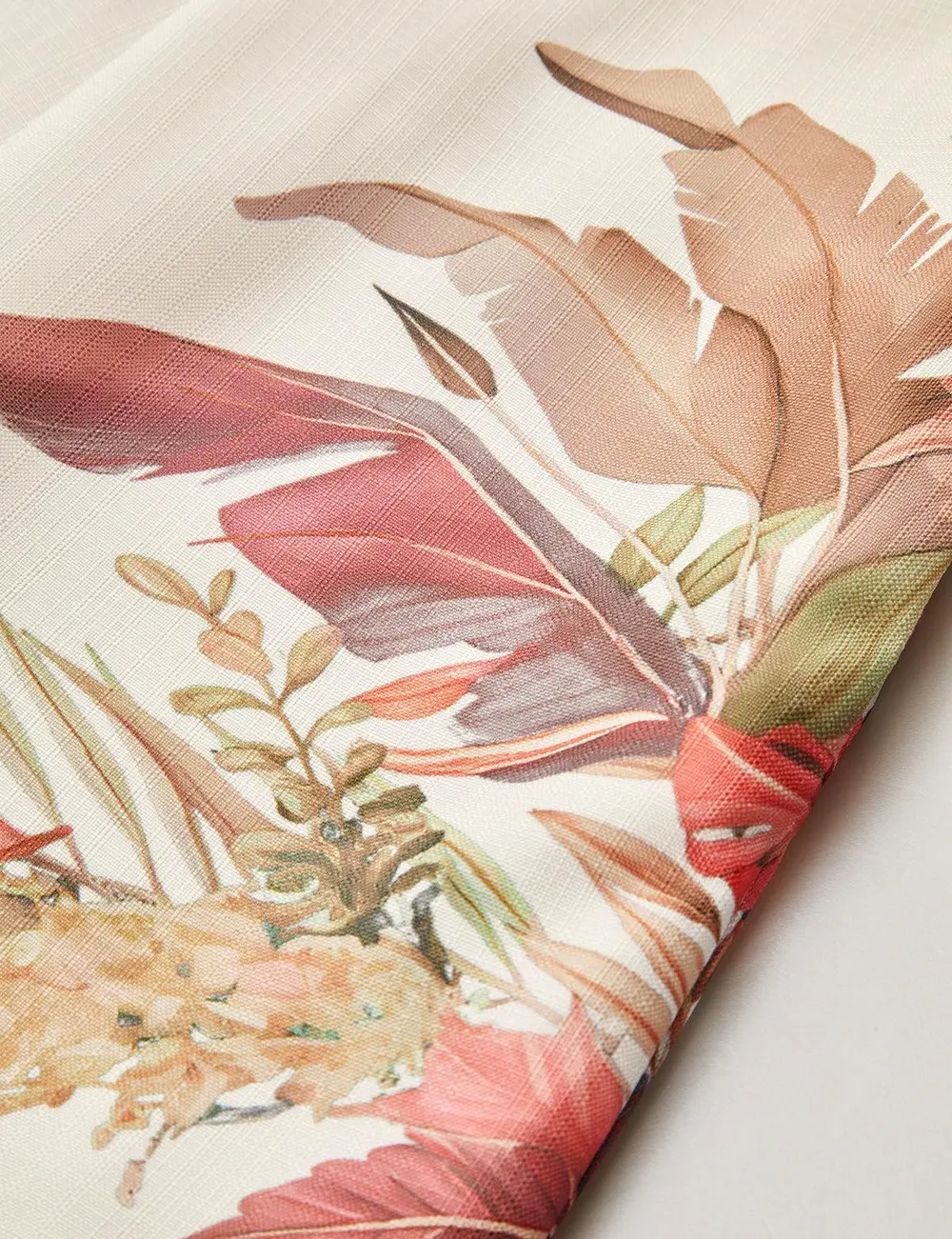 Belted Tropical Print Mid-Waist Shorts