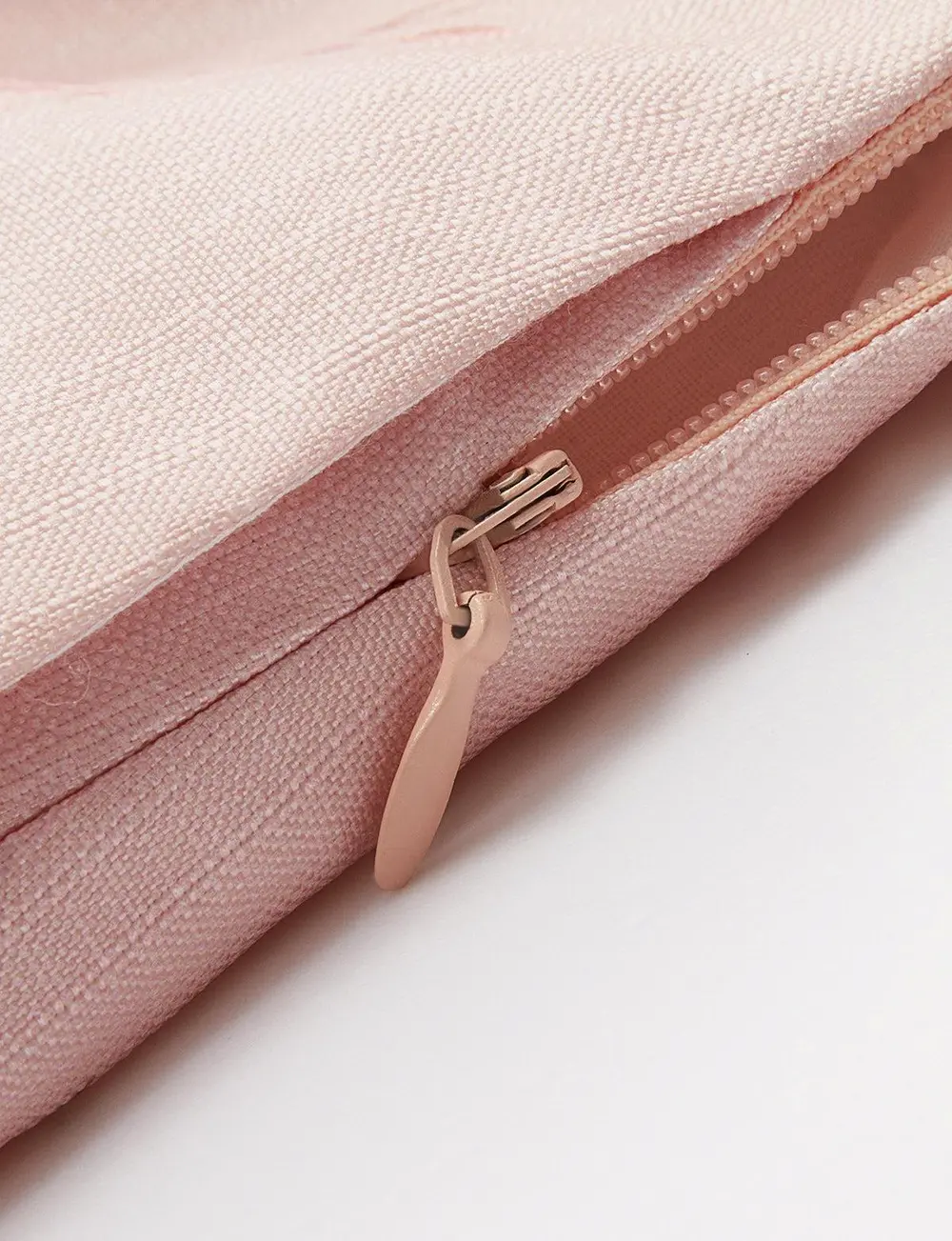 Floral Printed Belted Mid-Waist Shorts