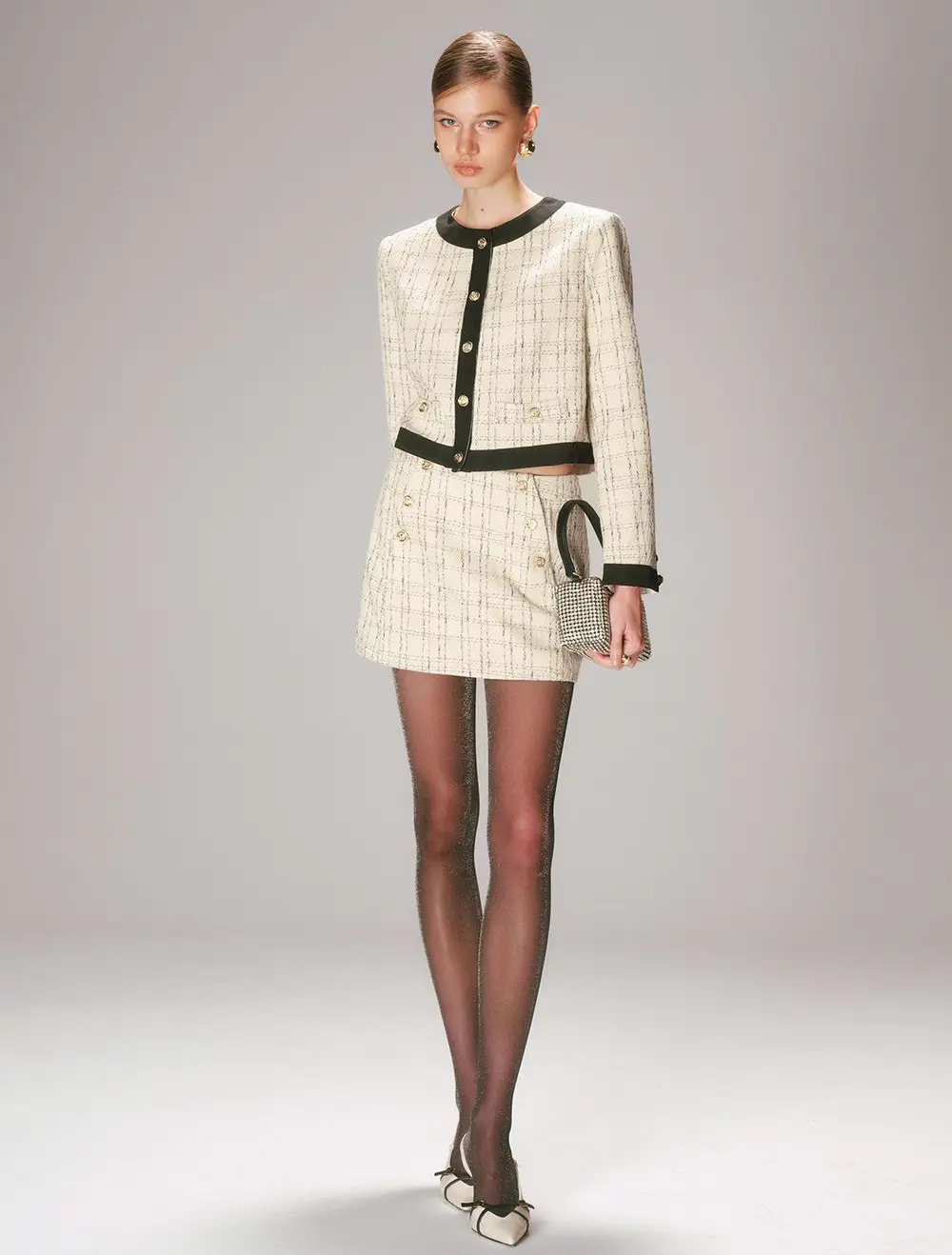 Contrast Trim Tweed Jacket and Shorts Set
