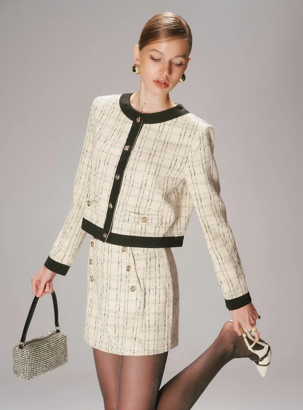 Contrast Trim Tweed Jacket and Shorts Set