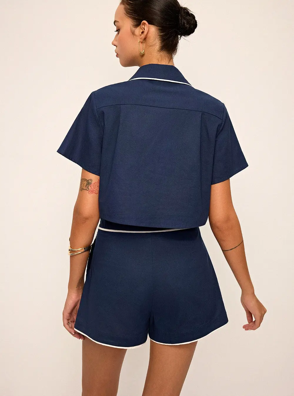 Contrast Piping Crop Shirt and Shorts Set