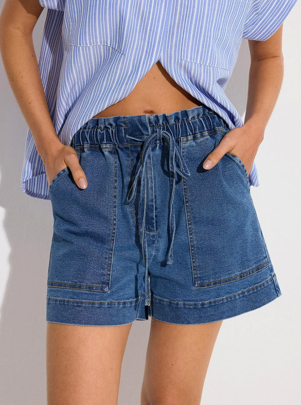 Denim Elastic-Waist Shorts with Drawstring