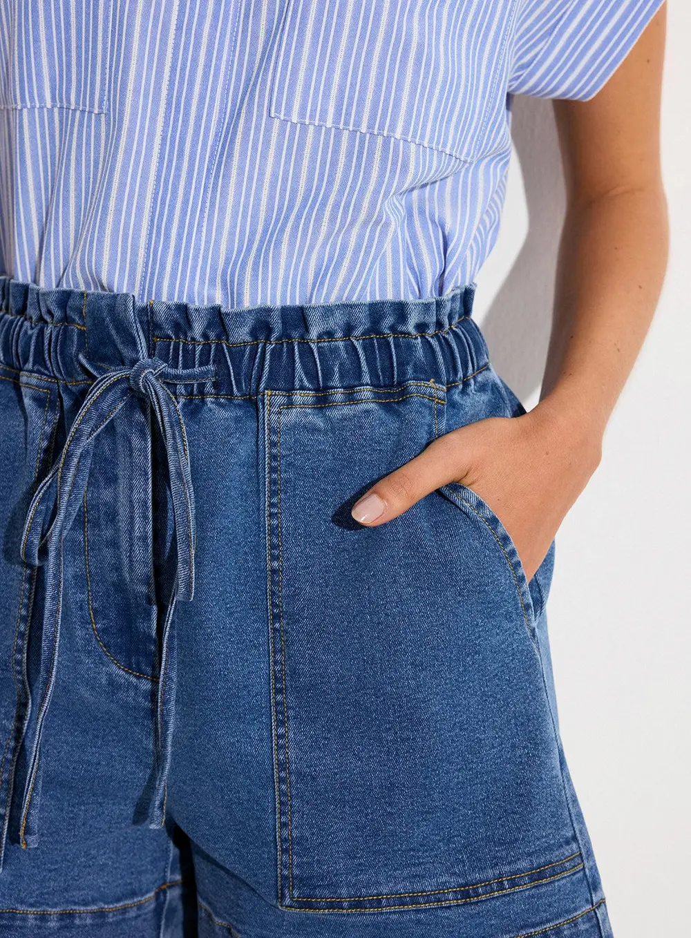 Denim Elastic-Waist Shorts with Drawstring