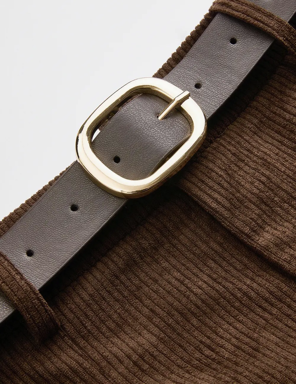 Belted Corduroy Pleated Shorts