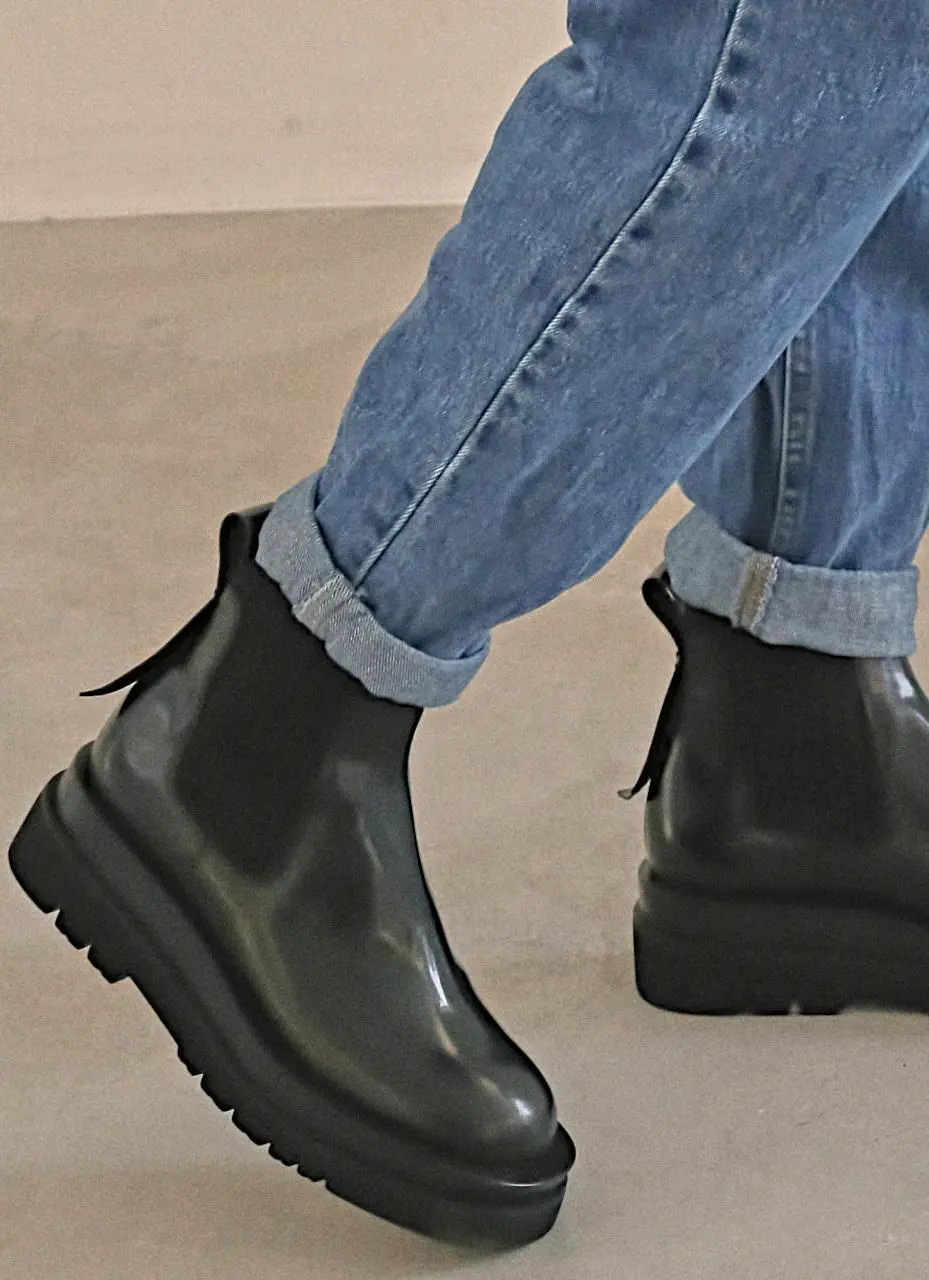 1545 Martin Chelsea Boots - Dark Green