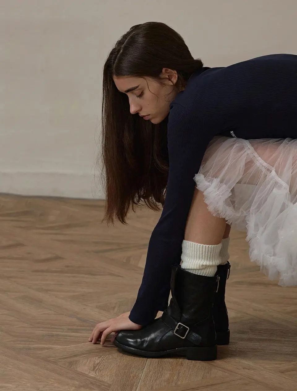 Buckle biker Ankle Boots [black] (DG3CW25503BLK)