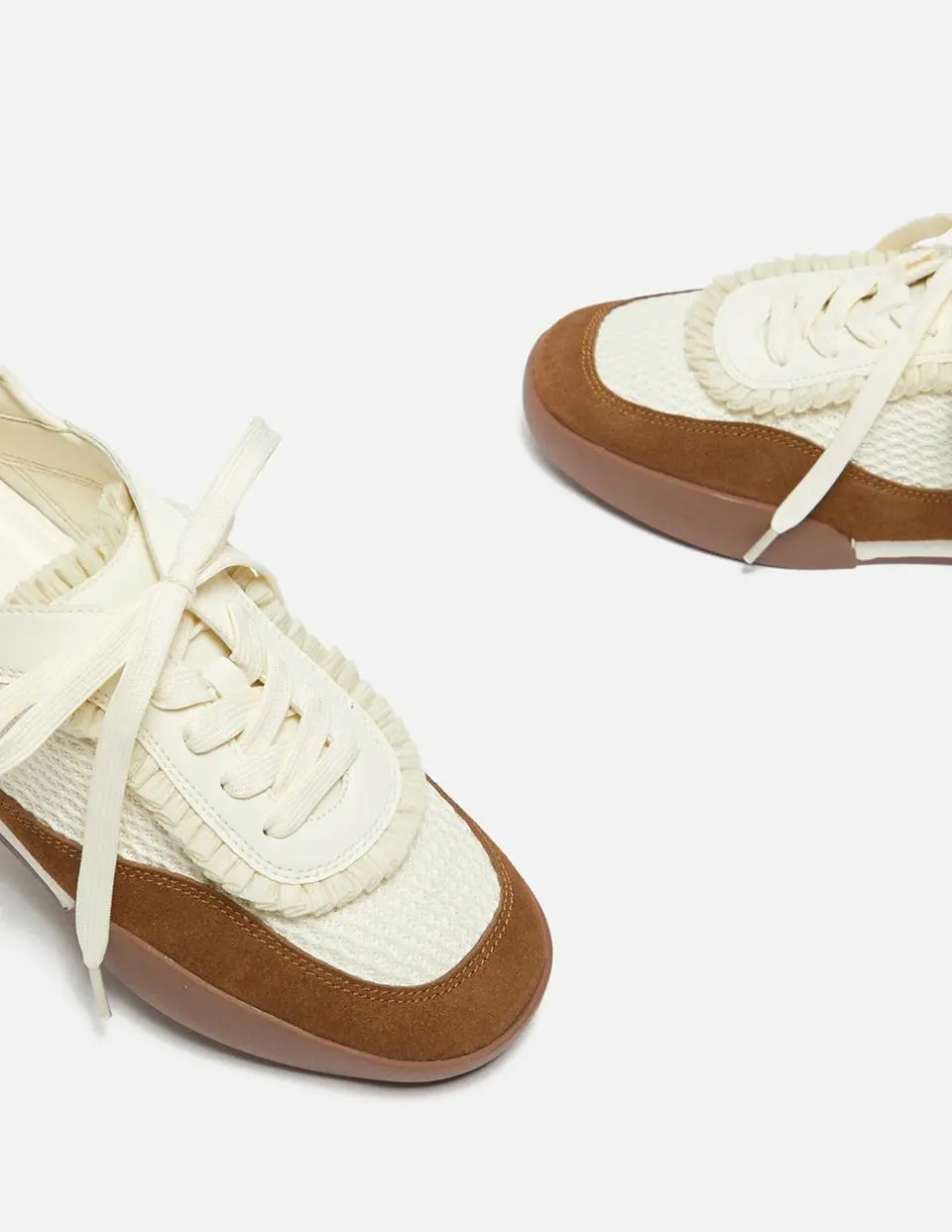 Ruffle low sneakers(Brown)_DG4DS26005BRN