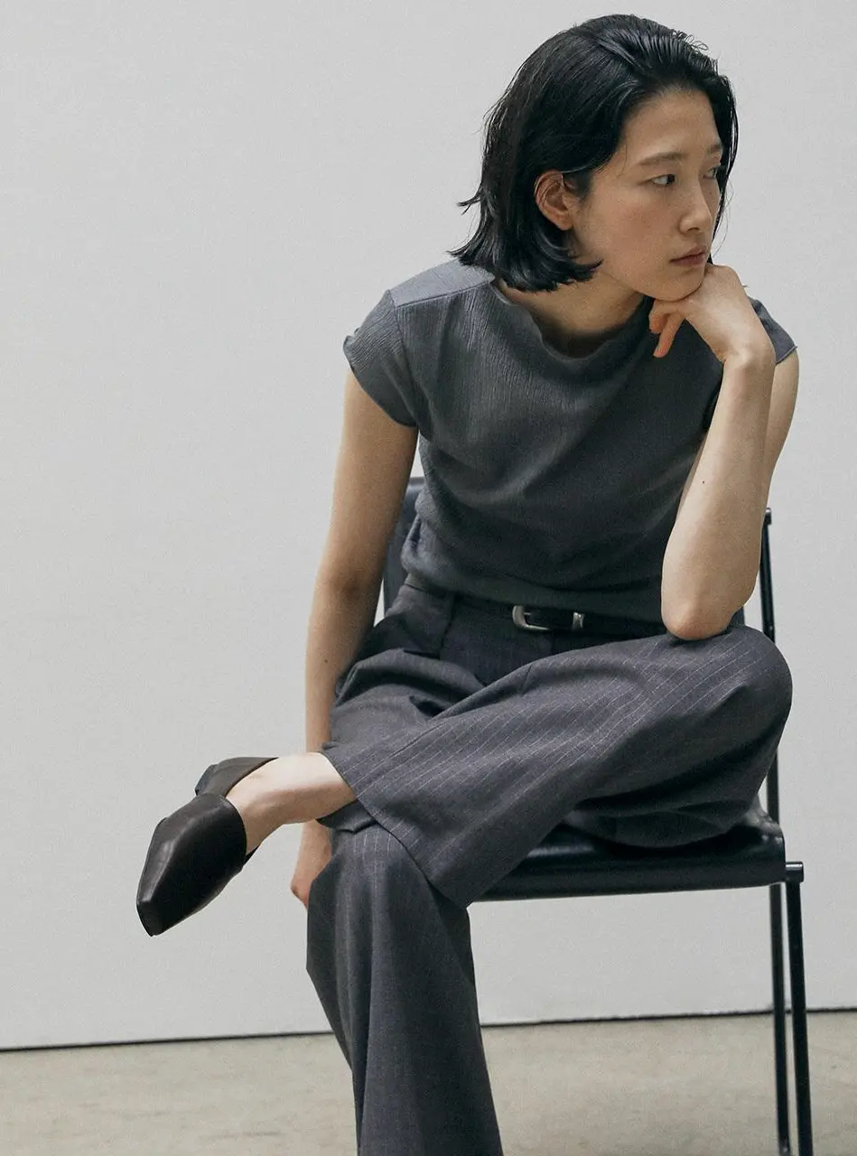 NOTT Square Flats (2 colors)