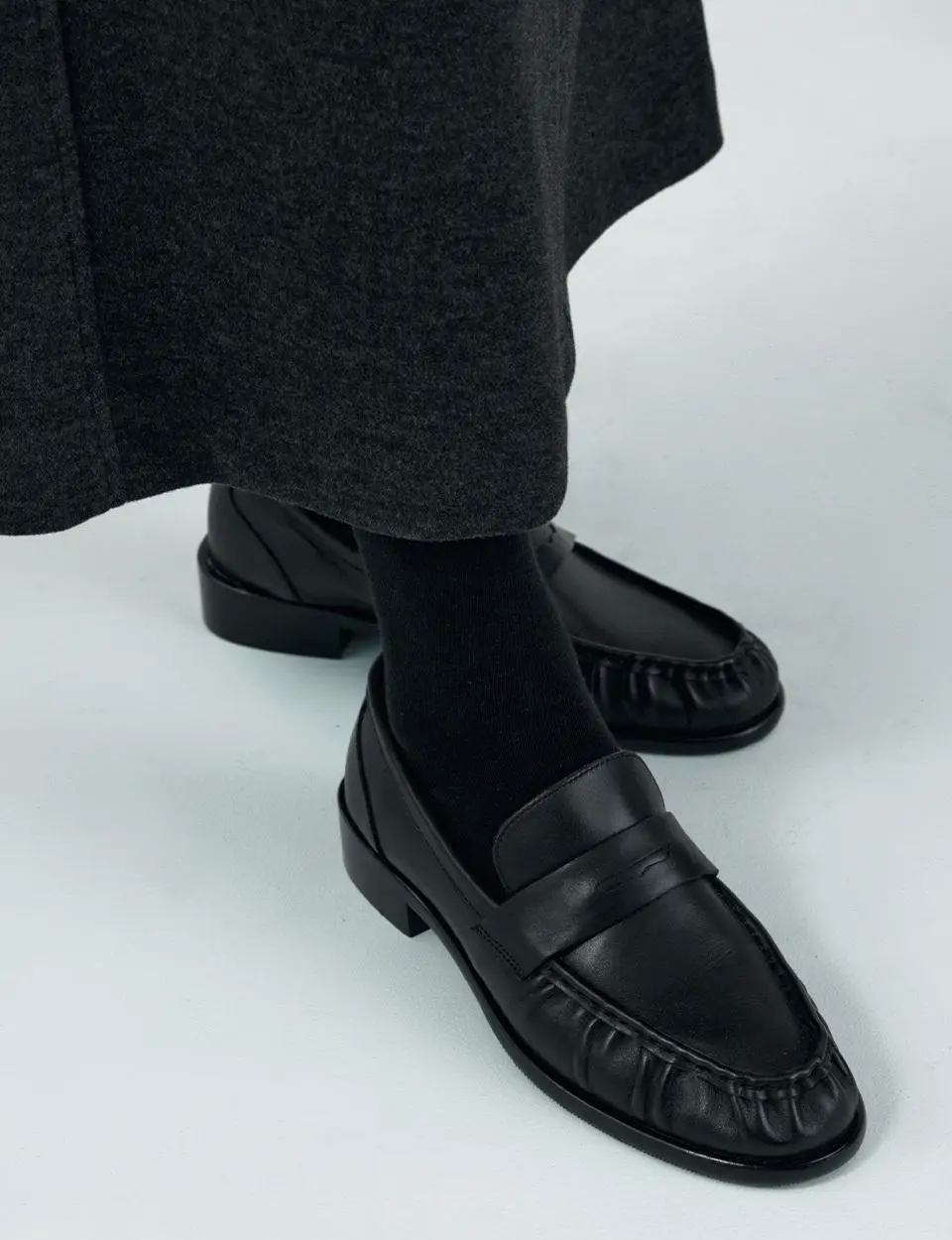 Real Leather Classic Loafer [Black] (SIAC3095)