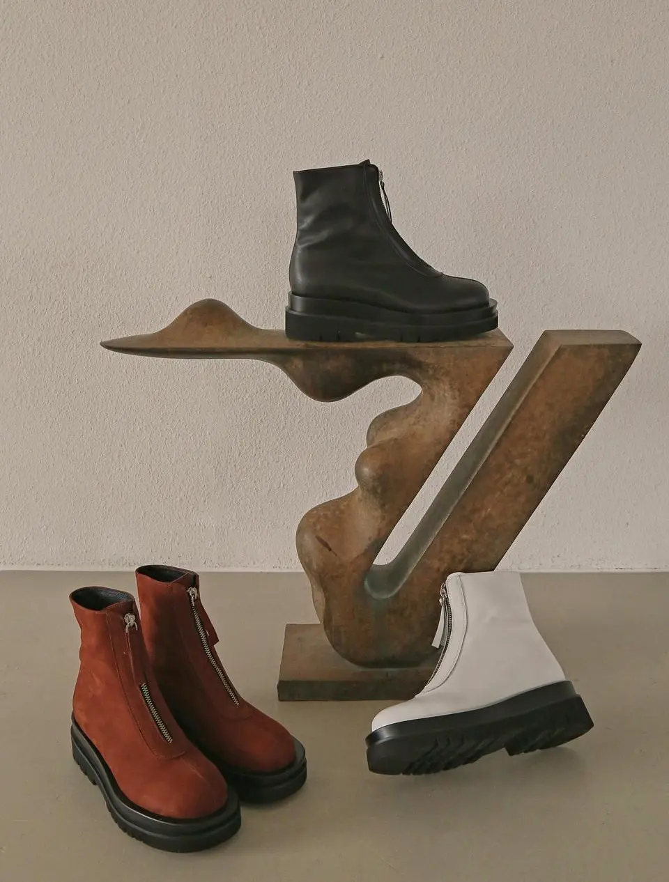 1567 Mrvica Ankle Boots - Black