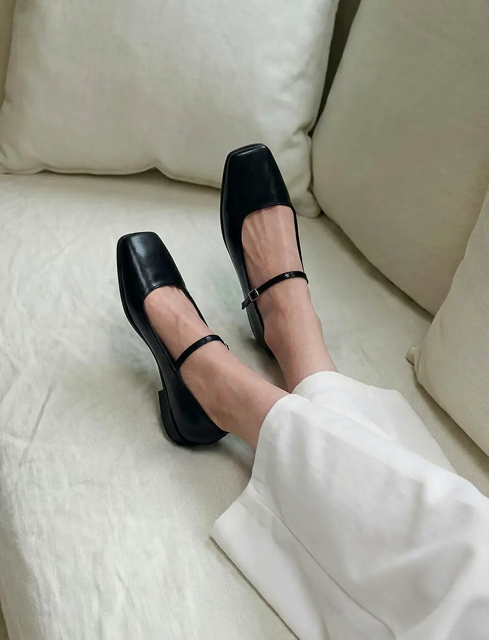 KATE MARYJANE FLAT LOAFERS [BLACK]