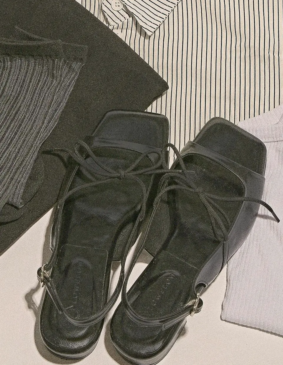 1951 Verr Ribbon Platform Sandals