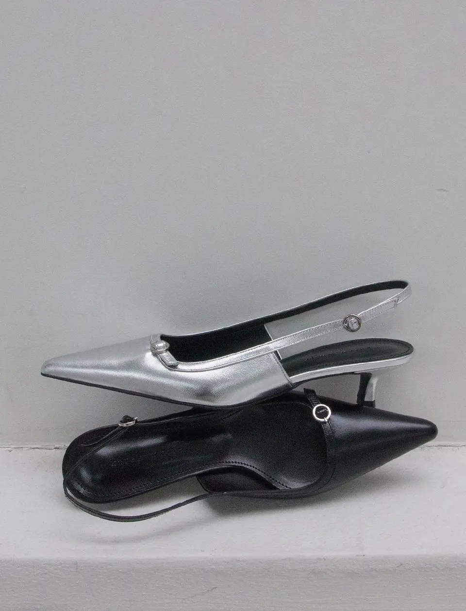 Leather Pointed Toe Slingback Shoes (kw2814)