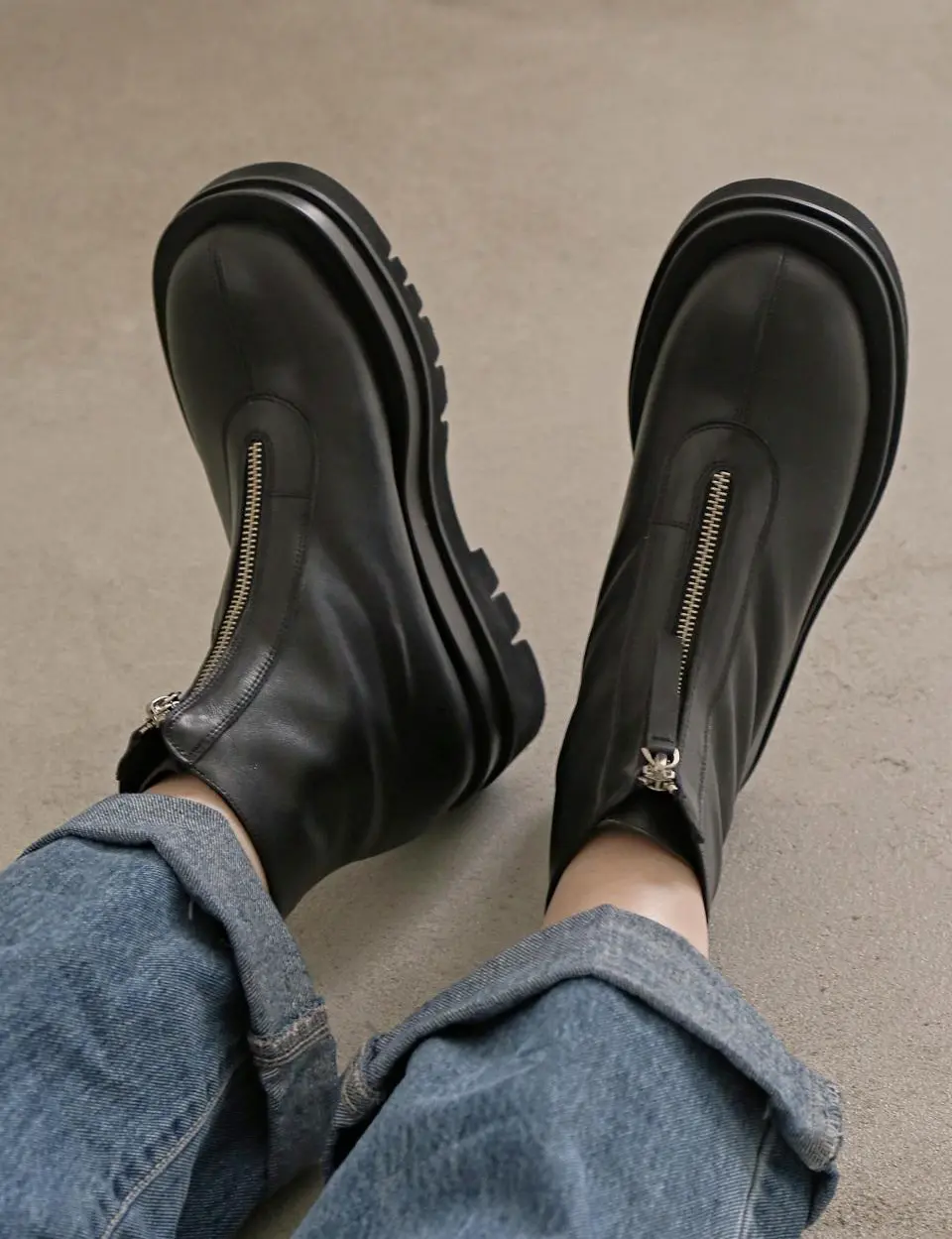 1567 Mrvica Ankle Boots - Black