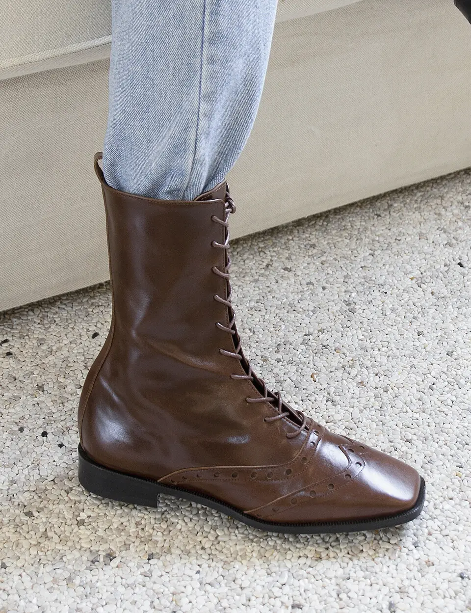 Brogue middle boots Brown