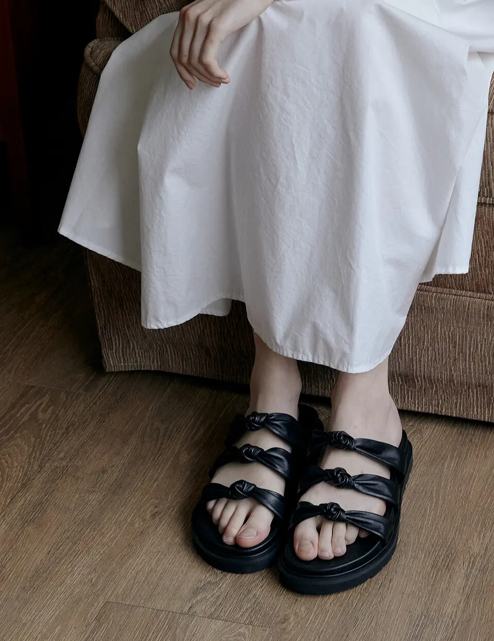 Vienna Sandals (4 Colors)