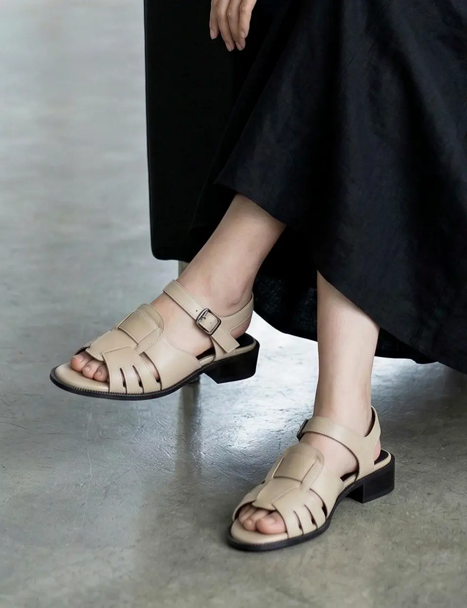 Ardo Open-Toe Cut-Out Slingback 3cm Sandals (LC586)