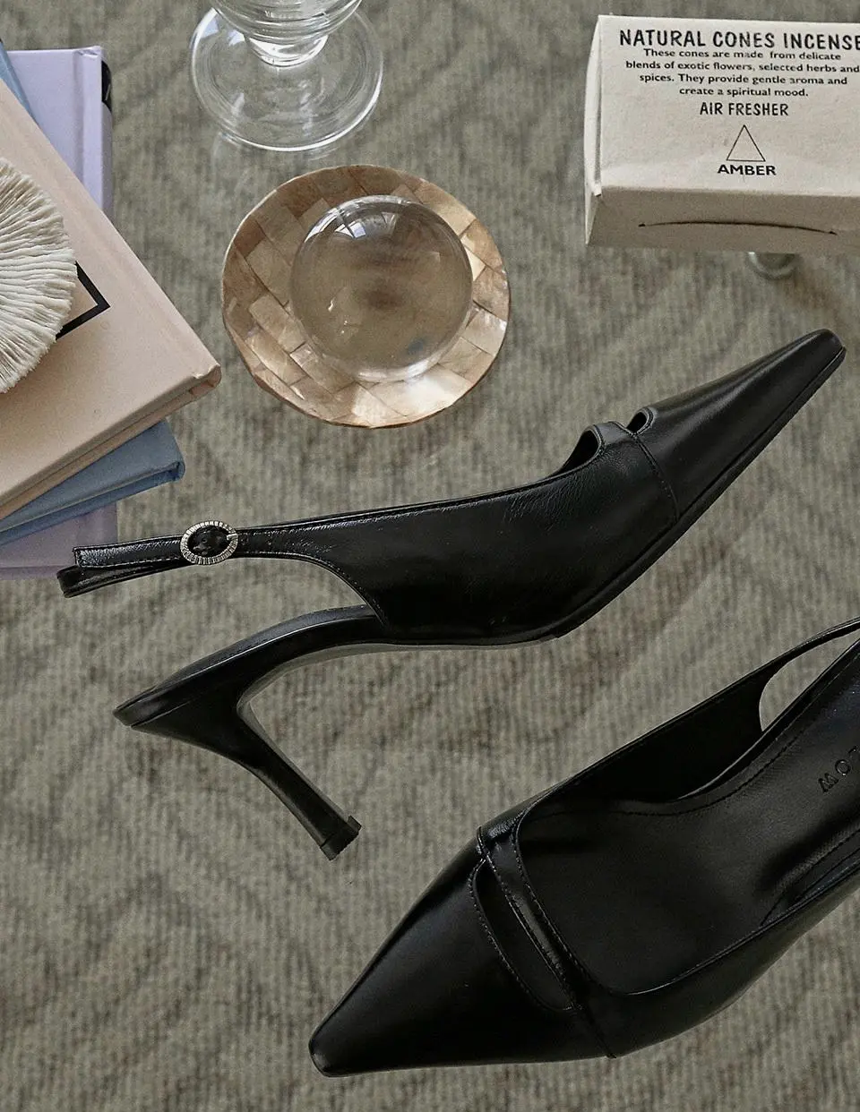 1970 Linea Slingback Pumps