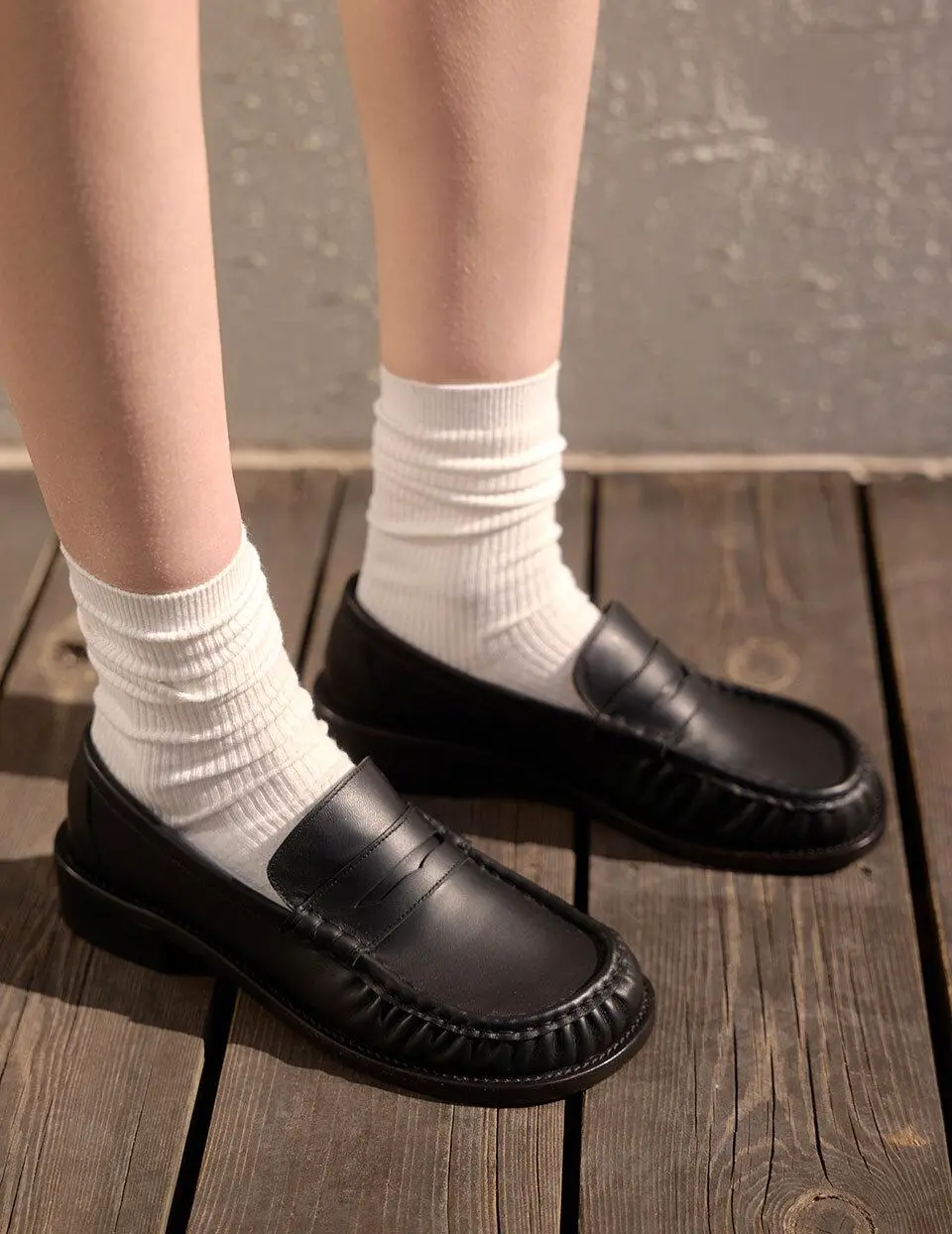 LETA CLASSIC LOAFER [BLACK]