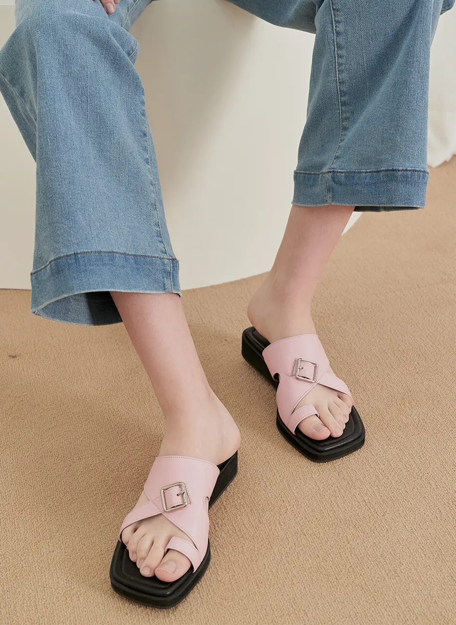 Buckle Slide (3 Colors)