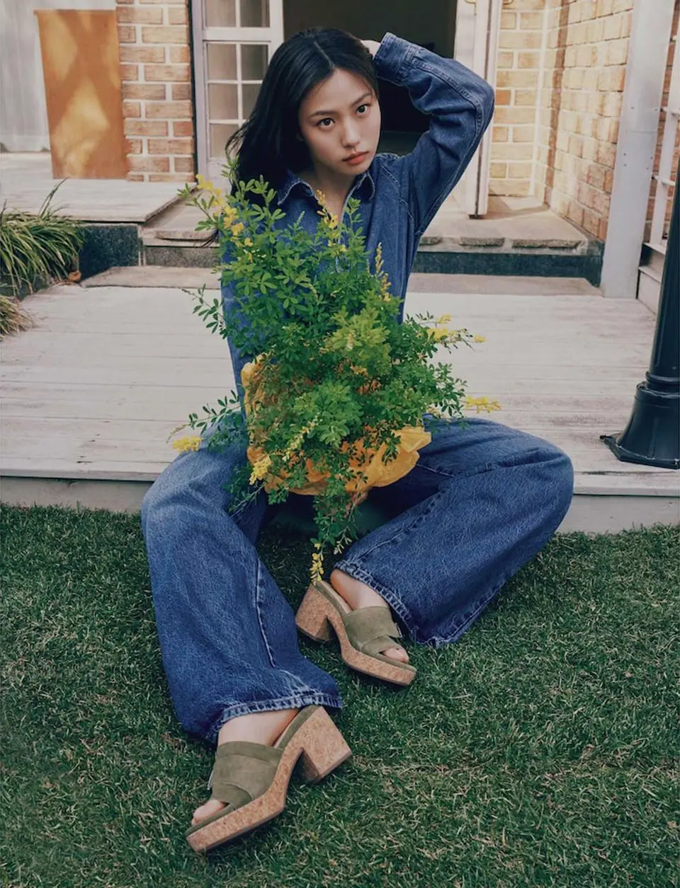 One-Strap Chunky Sandals [Khaki] (HH54K2W11H)