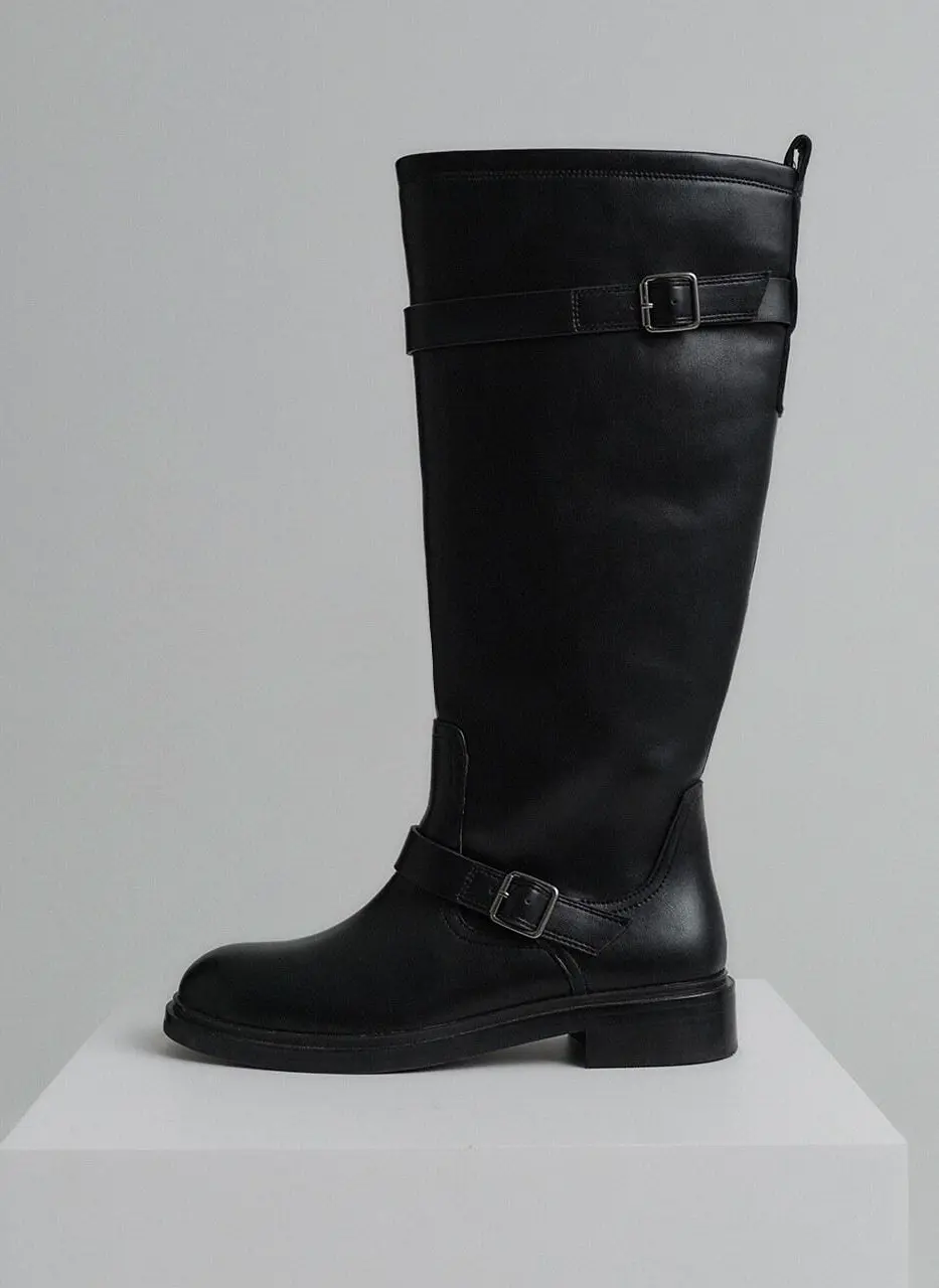 Kelly Buckle Long Boots [Black]