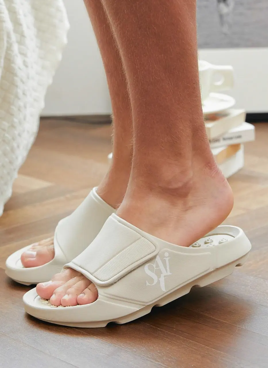 Actress Fret Swelling Acupressure Slides [6 Colors]