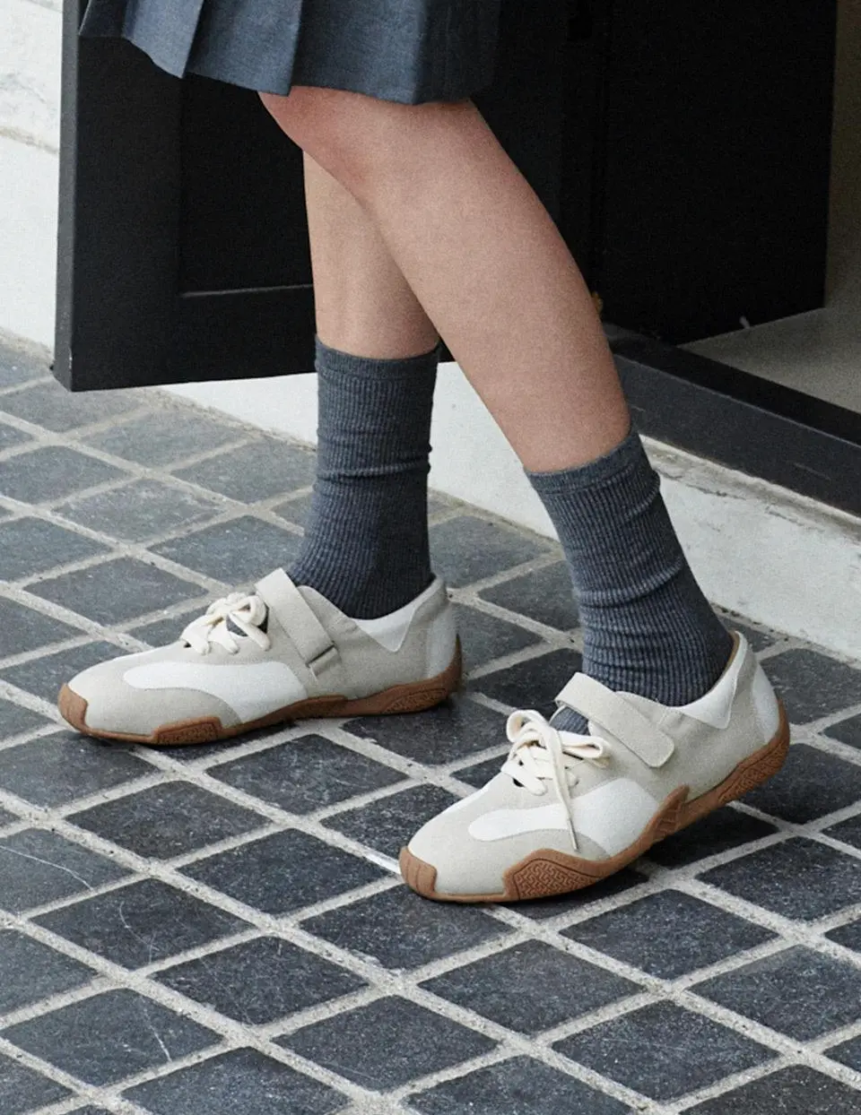 Nomad Velcro Sneakers (att1007)