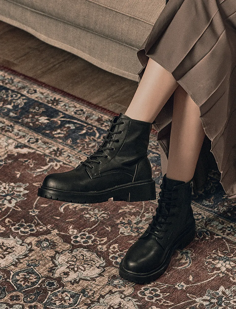 Lace Up Walker Boots Lonnie