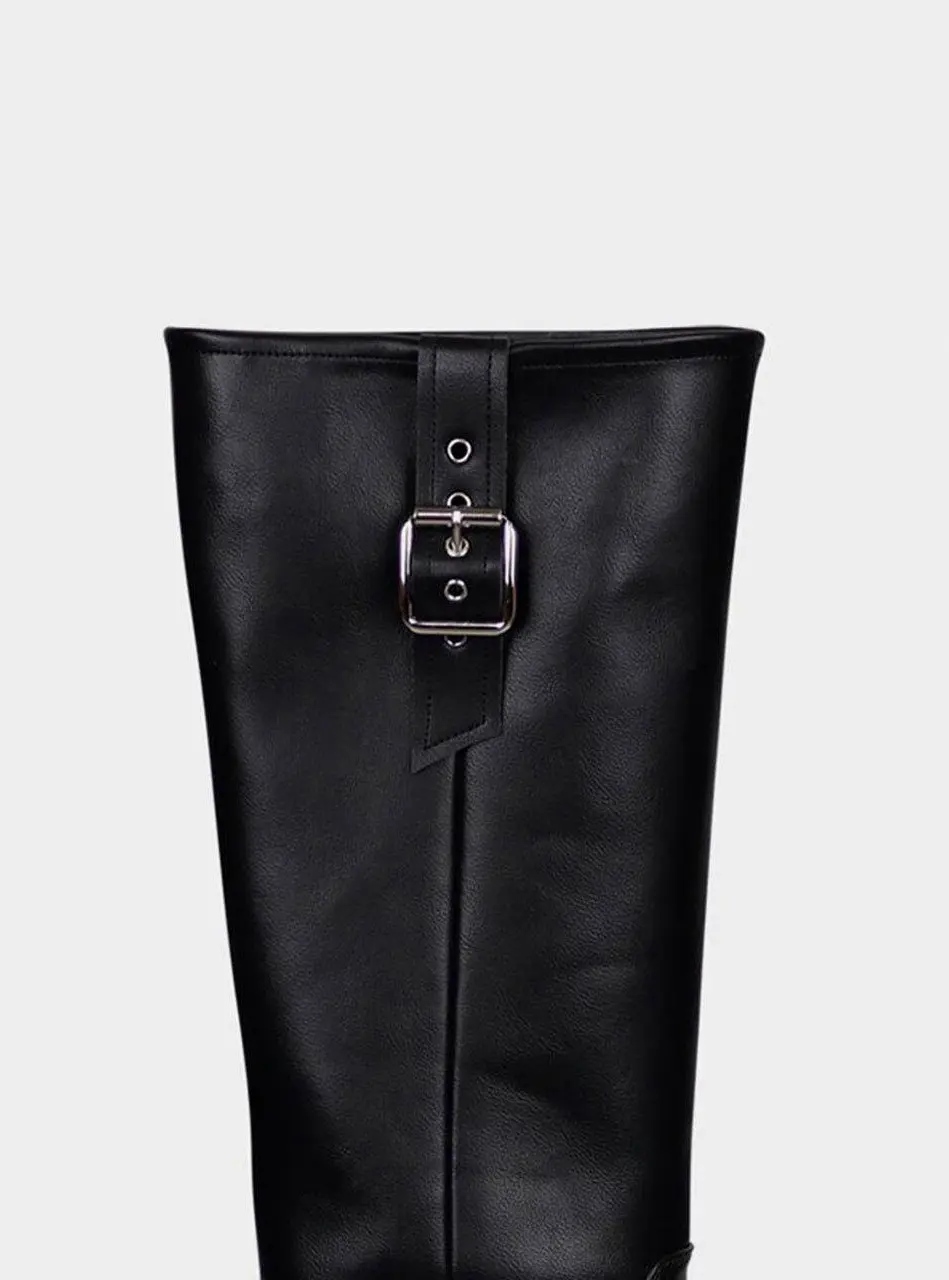 Urban Ankle Height Buckle Boots [Black]