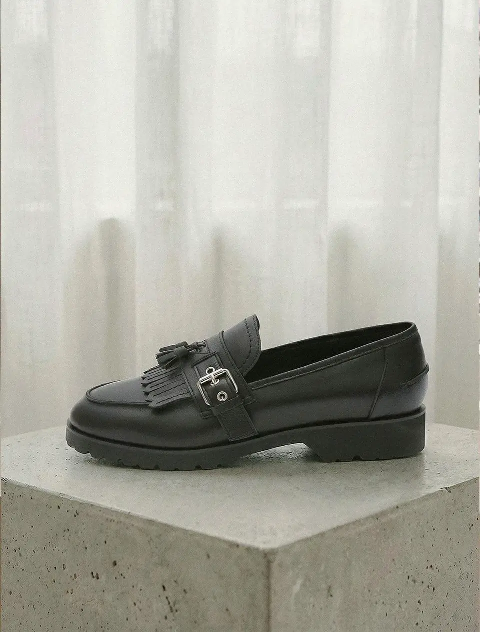 2041 Mare Tassel Lug Loafer 2.5cm