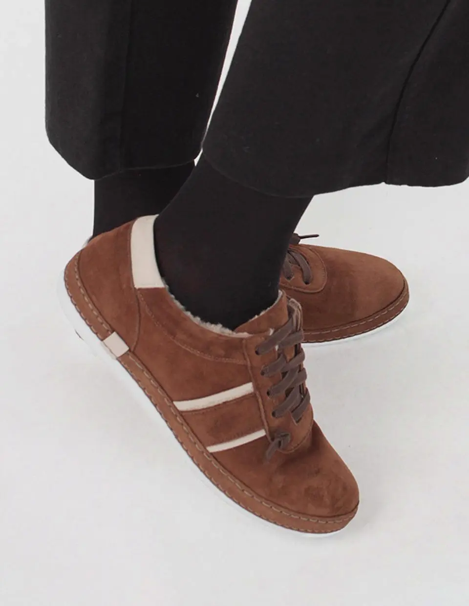 Korean Handmade Suede Fur Fleece-Lined Leather Sneakers (GIS-45298)