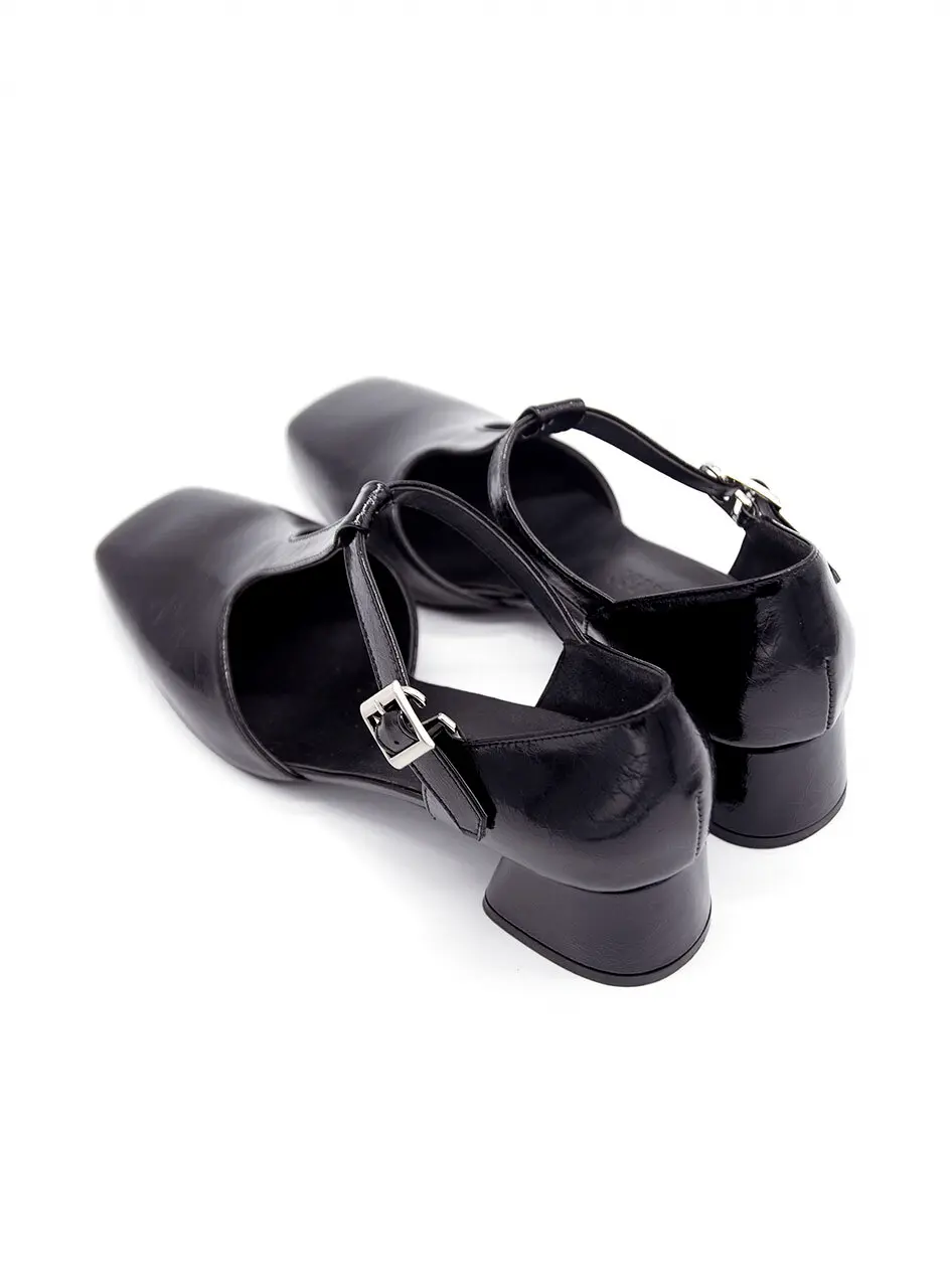 T Strap Pumps_Black