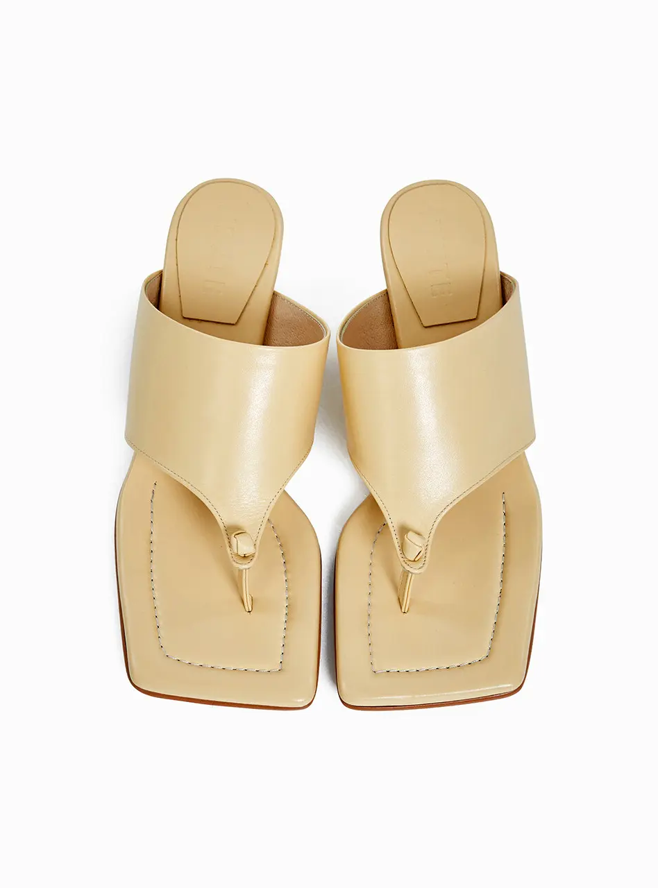 40mm Leon Heel Sandal_Beige