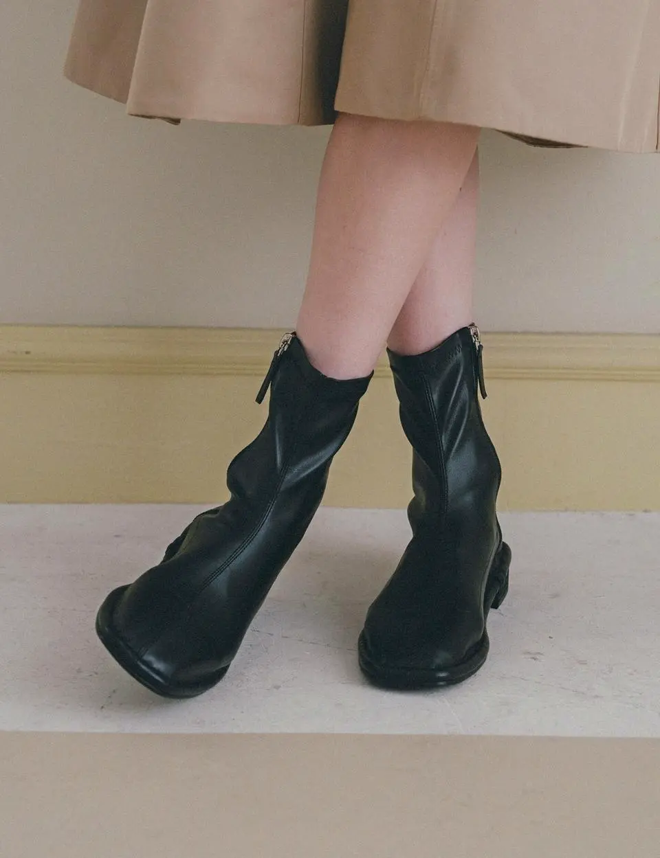 MINIMAL SOCKS BOOTS (3 COLORS)