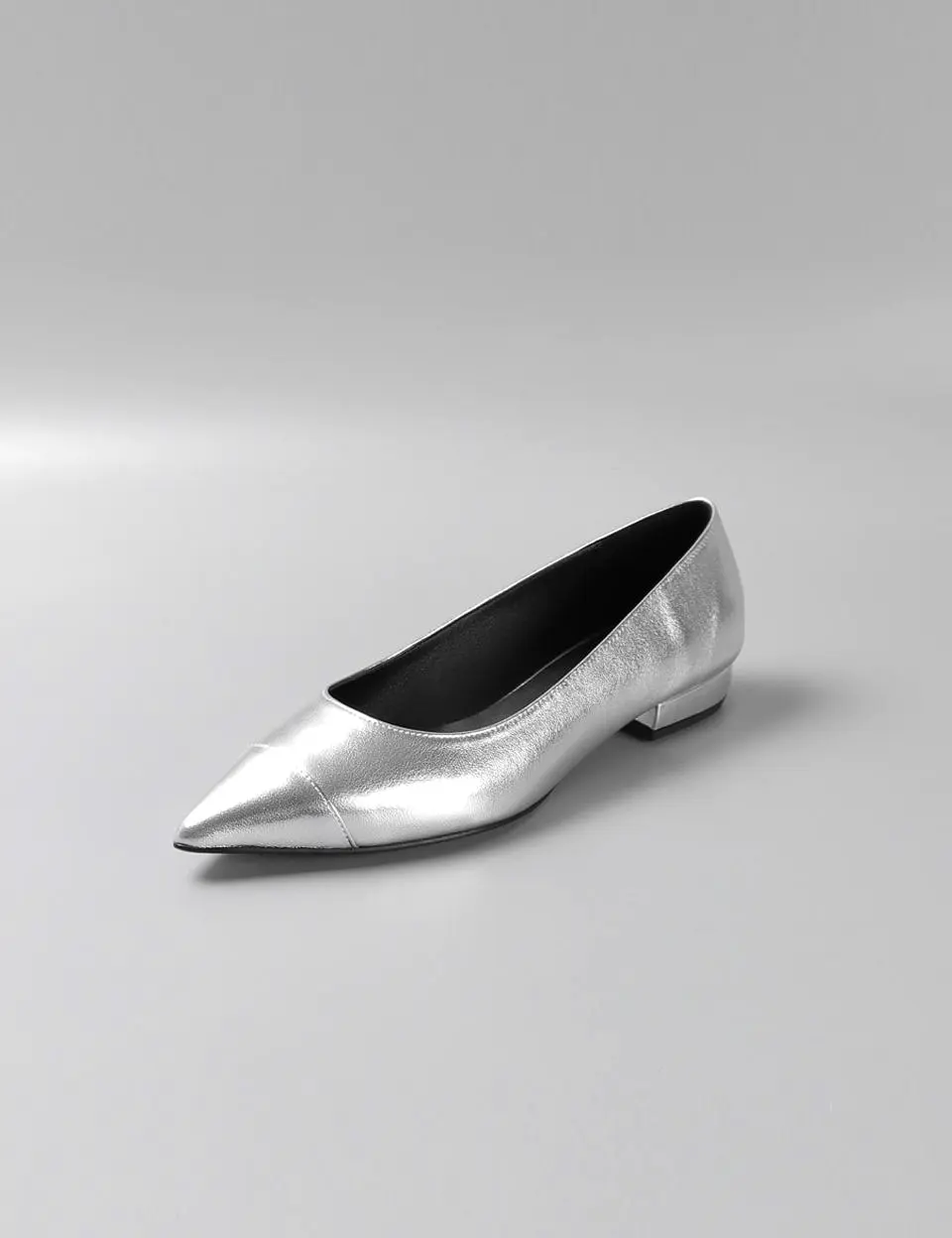 Stiletto Flat Ballet [2colors] (LC341)