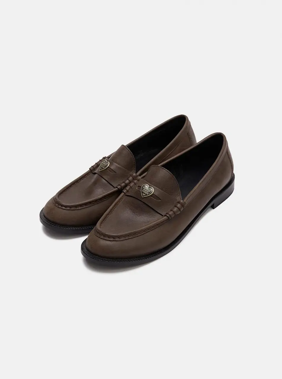[MARGESHERWOOD] MARGE HEART LOAFERS [washed brown pull-up]