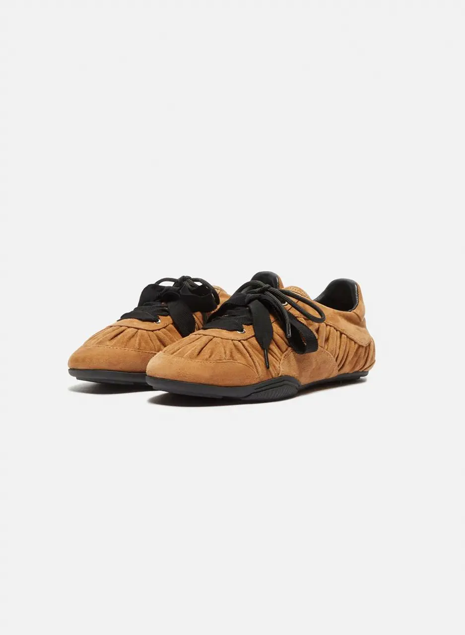 Curtain Call Shrring Sneakers [Brown] (DG4DA25512BRN)